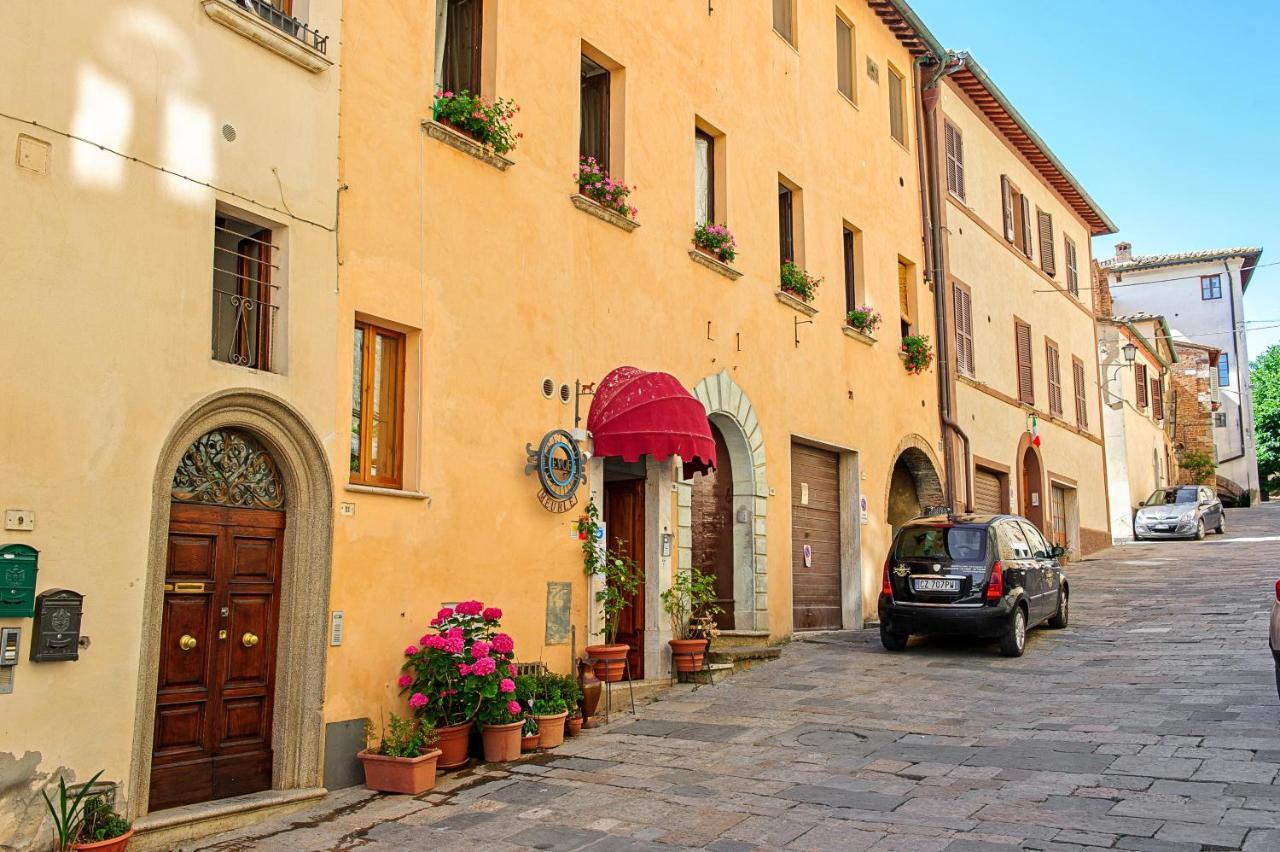 Meuble Evoe Bed and Breakfast Montepulciano Stazione Eksteriør billede