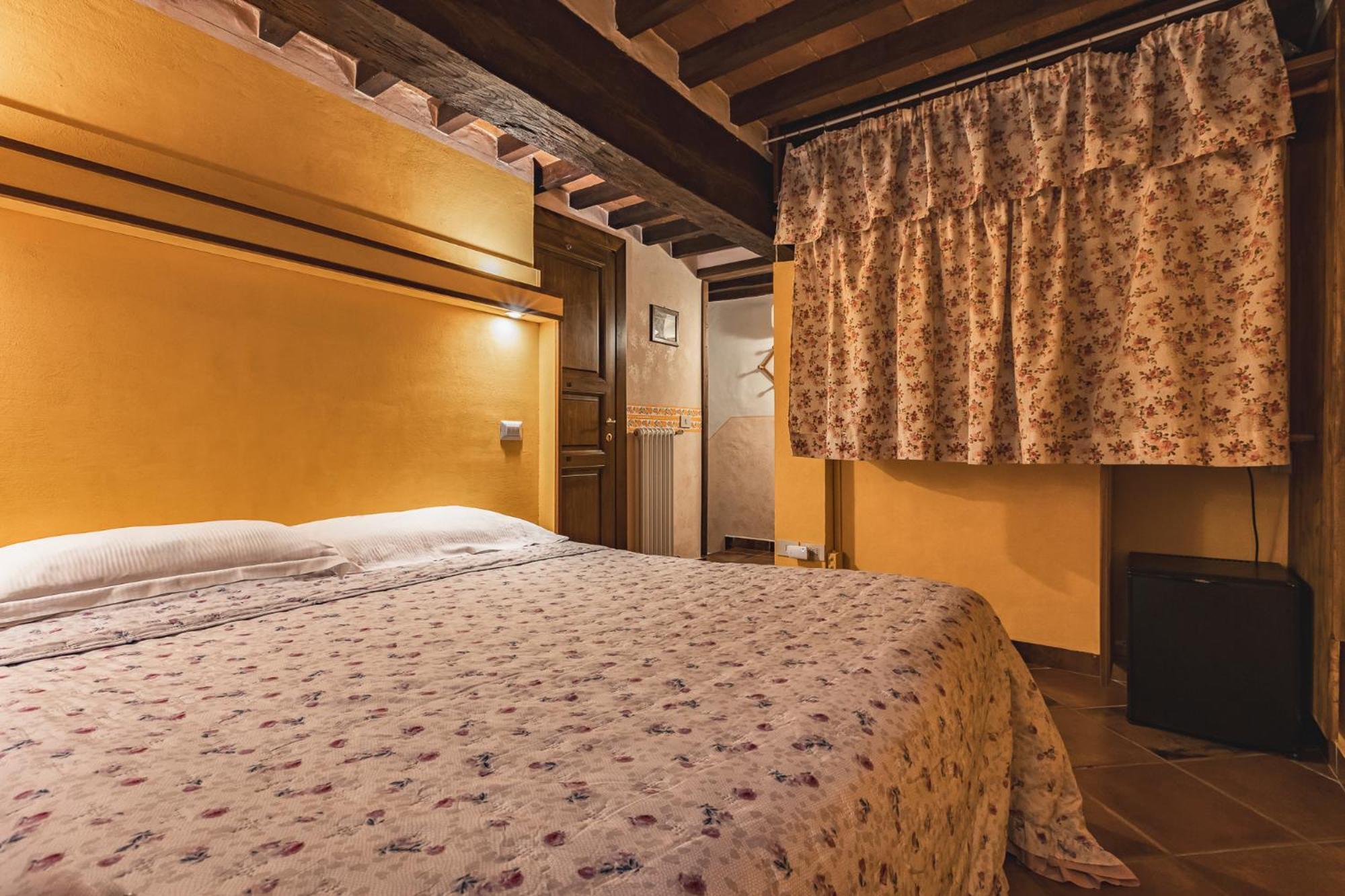 Meuble Evoe Bed and Breakfast Montepulciano Stazione Eksteriør billede