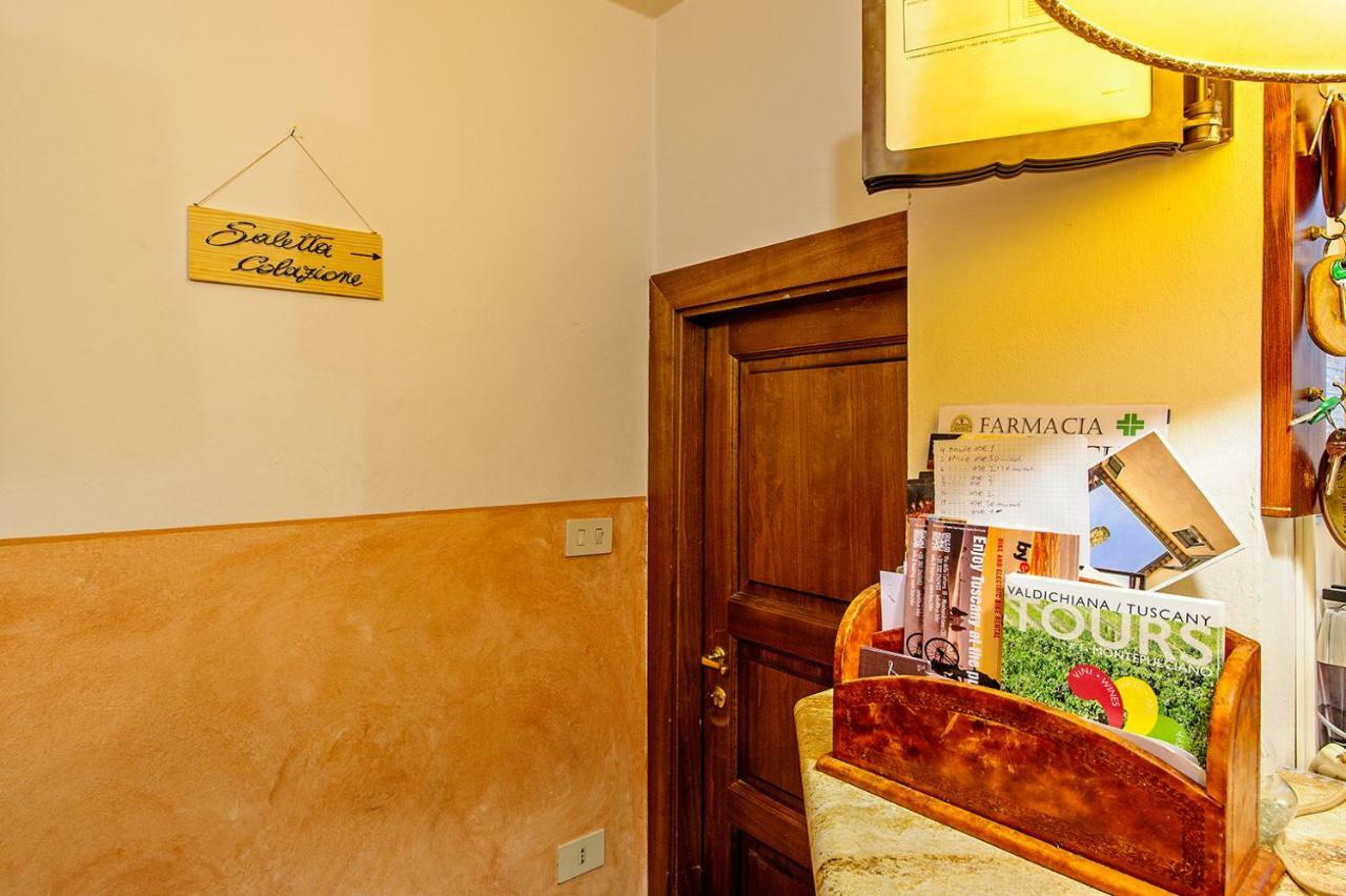 Meuble Evoe Bed and Breakfast Montepulciano Stazione Eksteriør billede